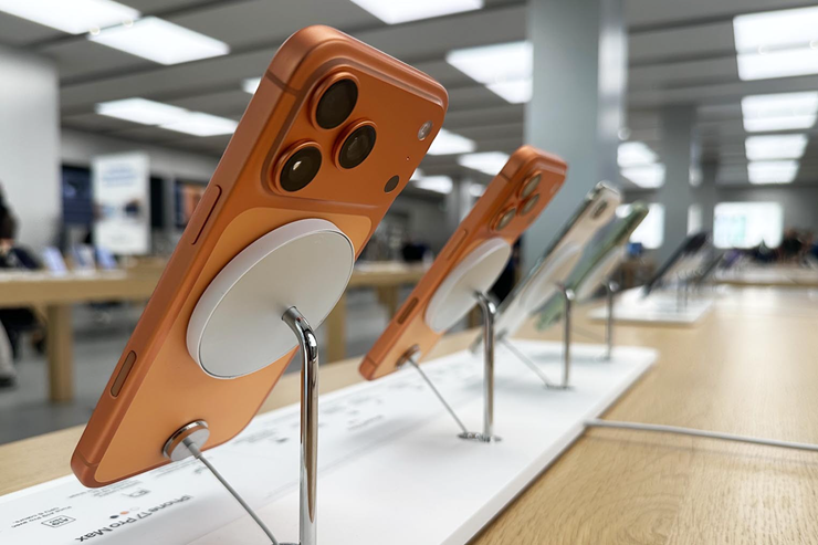 Apple đang thay thế bộ sạc MagSafe mới để trưng bày dòng iPhone 17.