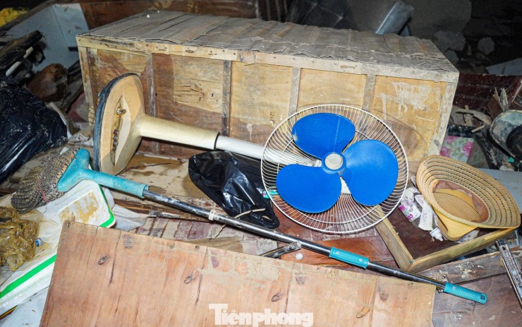 Nước rút, rác thải chất đống khắp đường phố Thái Nguyên - 14