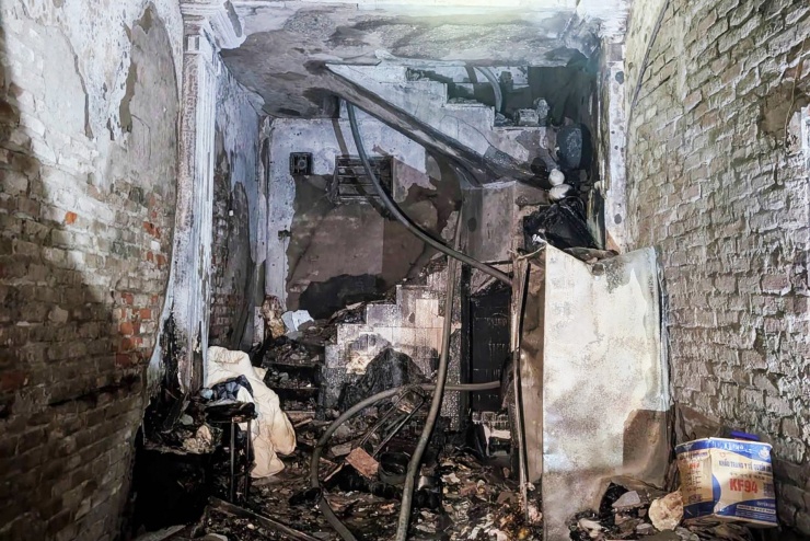 Hiện trường vụ cháy nhà khiến 5 người tử vong ở Hà Nội - 2