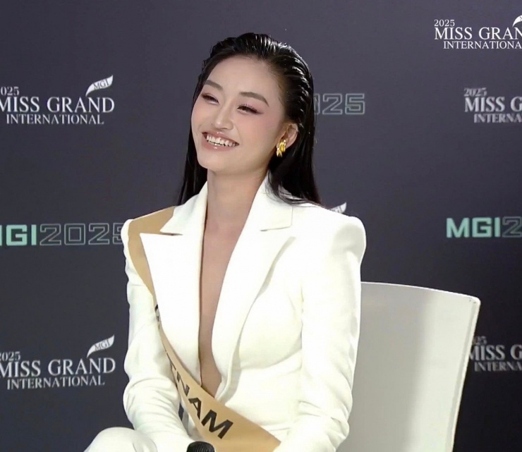 Miss Grand International 2025: Yến Nhi bất ngờ lọt Top 3 BXH bình chọn trang phục bikini - 5