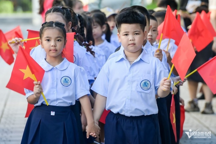 Học sinh miền Bắc trong lễ khai giảng năm học mới 2025-2026.
