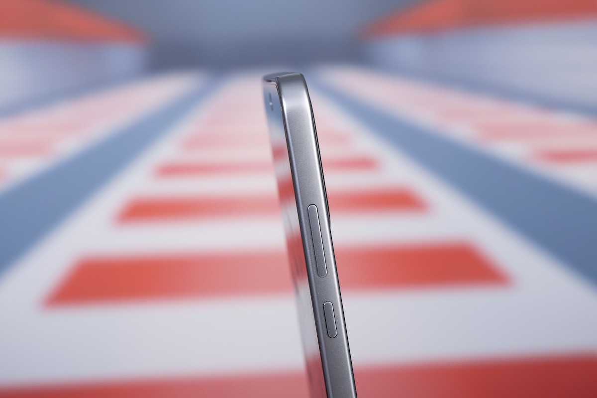 Oppo A6 Pro.