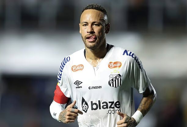 Neymar trong màu áo Santos