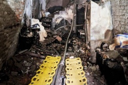 Tin tức trong ngày - Hiện trường vụ cháy nhà khiến 5 người tử vong ở Hà Nội