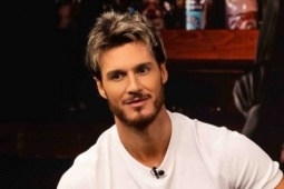 Giải trí - Nam ca sĩ 29 tuổi bị bắn tử vong trong vụ cướp xe ô tô