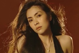 Giải trí - Ảnh sao 11/10: Tăng Thanh Hà diện đầm xẻ sâu khoe vòng một