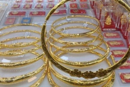 Kinh doanh - Ngân hàng thương mại nói gì về nhập khẩu và sản xuất vàng?