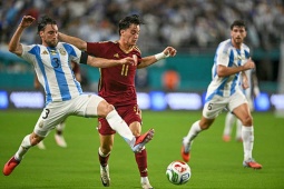 Video bóng đá Argentina - Venezuela: Chân sút kém duyên, thắng lợi nhọc nhằn