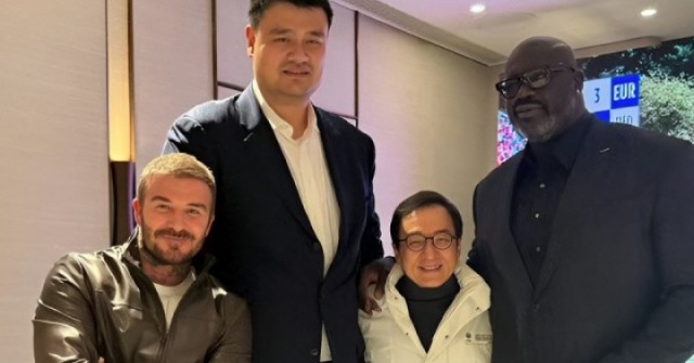 Thành Long, David Beckham thành "người tí hon" ...