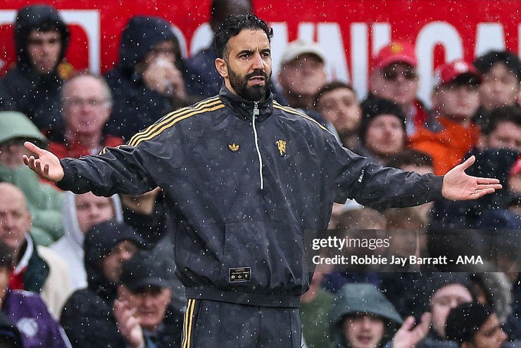 HLV Amorim cần MU tránh khỏi những trận đấu "đau tim"