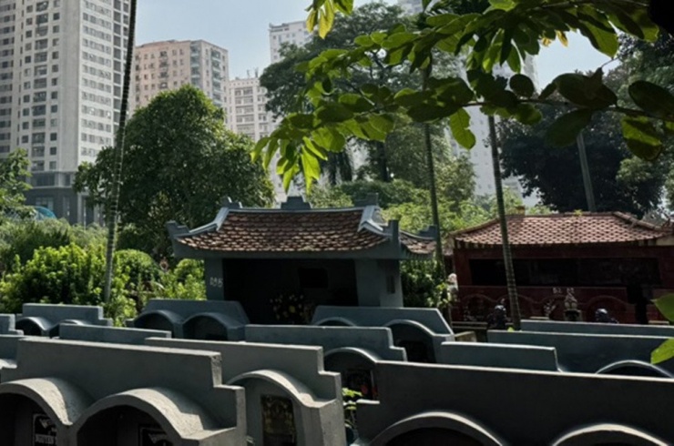 Nhà đất gần mồ mả khiến nhiều người e ngại. Ảnh minh họa: D.A