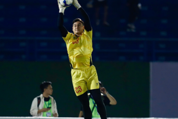 Lo cho Đặng Văn Lâm