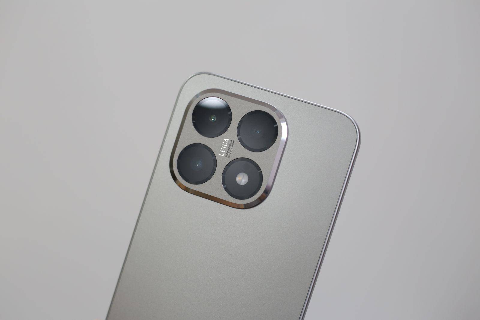 Xiaomi 15T như "hổ mọc thêm cánh" với HyperAI, camera Leica và pin "khủng" - 2