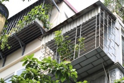 Tin tức trong ngày - Cảnh tượng gây ám ảnh trong con ngõ xảy ra vụ cháy khiến 5 người chết ở Hà Nội