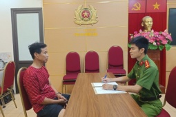 Bắt giữ người đàn ông đốt rác trên sân thượng gây cháy nhà ở Đê La Thành