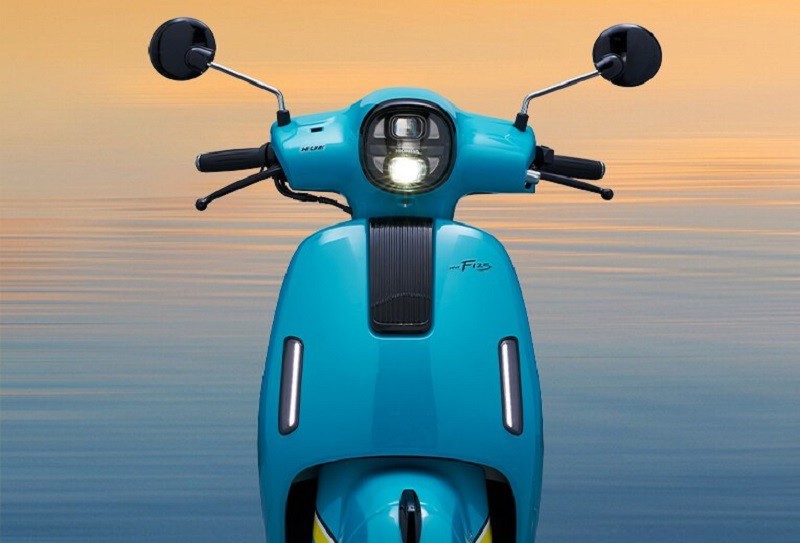 NWF125 kết hợp công nghệ hiện đại và phong cách cổ điển