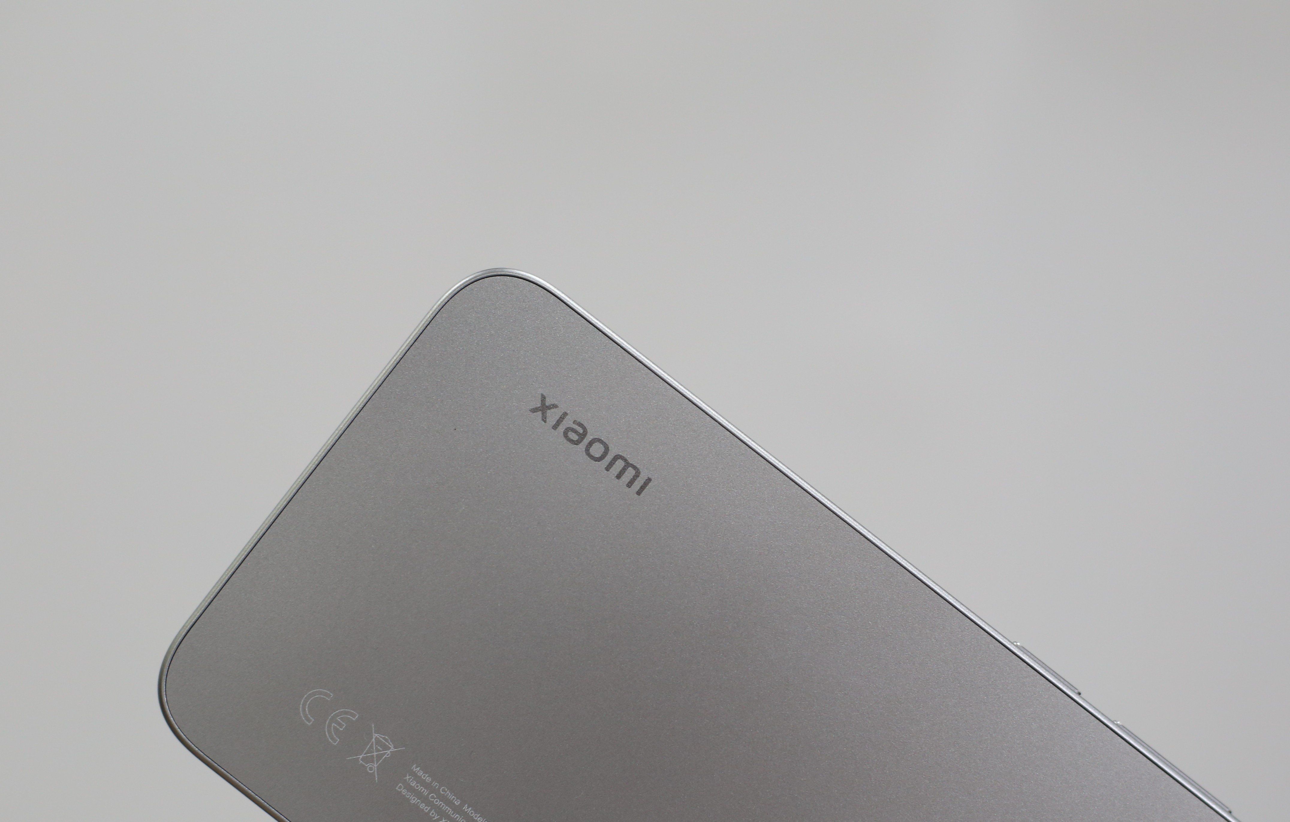 Xiaomi 15T như "hổ mọc thêm cánh" với HyperAI, camera Leica và pin "khủng" - 3