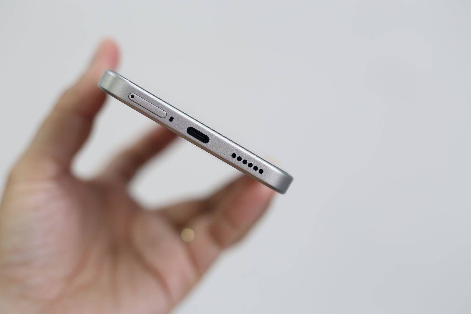 Xiaomi 15T như "hổ mọc thêm cánh" với HyperAI, camera Leica và pin "khủng" - 4
