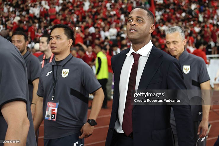 HLV Kluivert bị đánh giá là không hoàn thành nhiệm vụ