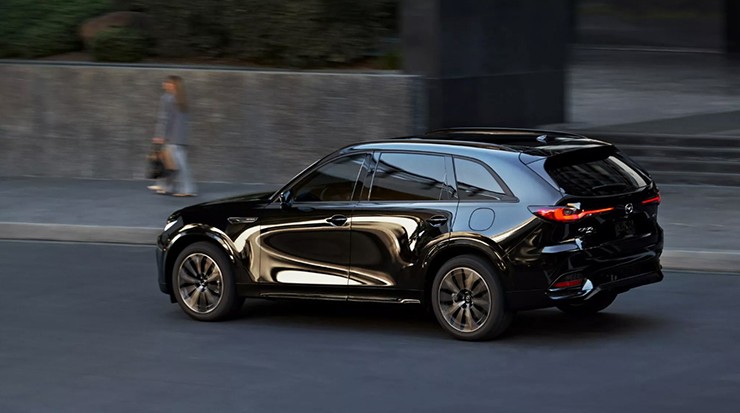 Mazda CX-70 PHEV 2026 giảm giá lỷ lục, rẻ ngang bản máy xăng - 3
