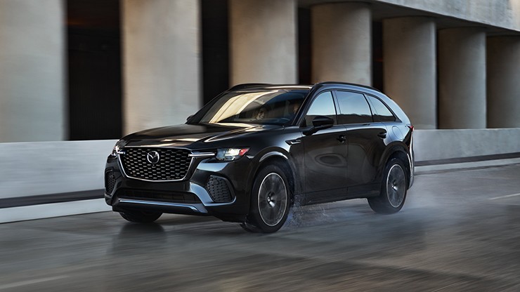 Mazda CX-70 PHEV 2026 giảm giá lỷ lục, rẻ ngang bản máy xăng - 1
