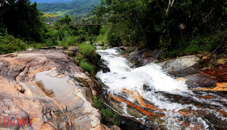 Khám phá thác Y Hai, biểu tượng hạnh phúc giữa đại ngàn Măng Ri - 6