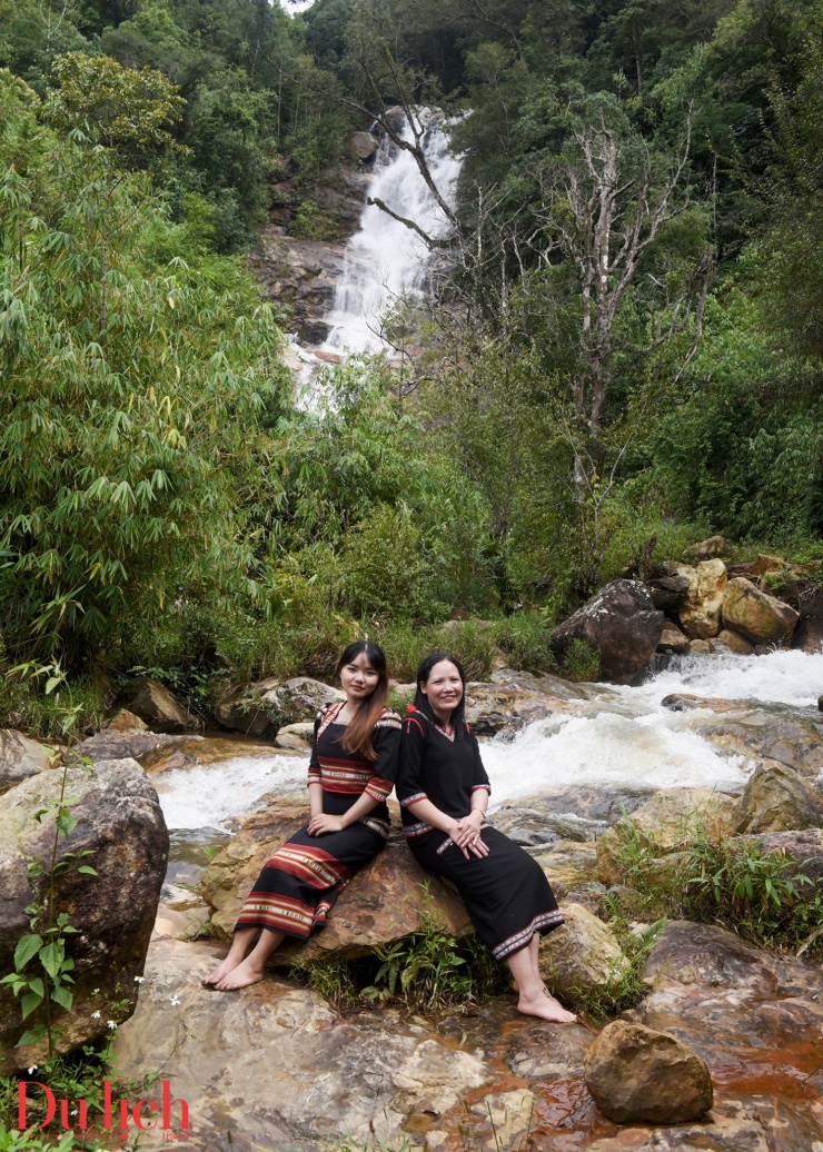 Khám phá thác Y Hai, biểu tượng hạnh phúc giữa đại ngàn Măng Ri - 7