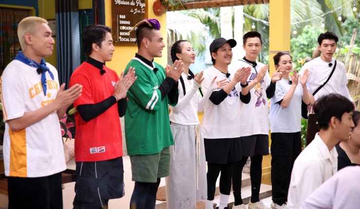 Dàn người chơi của '2 ngày 1 đêm'.