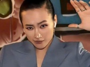 Angela Phương Trinh làm trò?