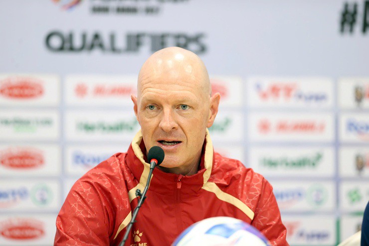 Họp báo ĐT Việt Nam - Nepal: Thầy Kim báo tin dữ về Bùi Tiến Dũng, muốn thắng đậm - 1