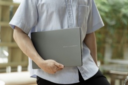 Sắp nhập học nhưng chưa chọn xong laptop? Tham khảo nhanh gợi ý này trước khi...