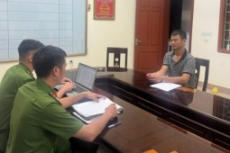 Khởi tố đối tượng đánh nhân viên xe bus, bắt quỳ xuống đường xin lỗi