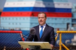 Ông Medvedev cảnh báo ông Trump