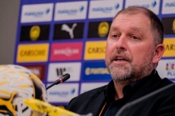 Bị phản ứng mạnh, HLV đội tuyển Malaysia xin lỗi