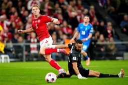 Bóng đá - Hojlund ghi bàn như Ro "béo", MU bị chê giống virus phá hoại cầu thủ