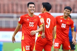 ĐT Việt Nam hừng hực khí thế, Tiến Linh cười tươi hết cỡ trước ngày tái đấu Nepal