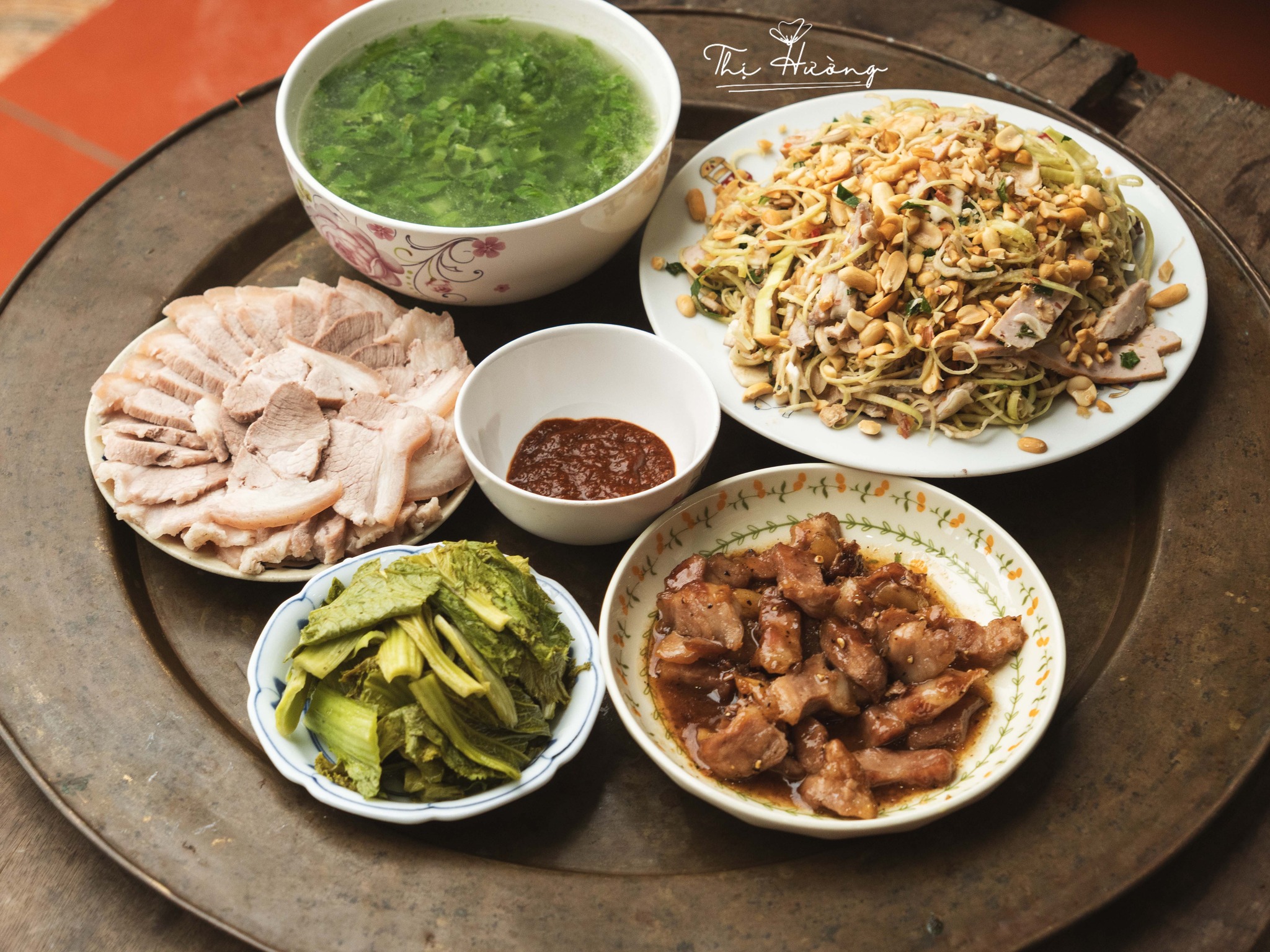 Thịt luộc chấm mắm chua - Canh cải - Thịt vai kho tiêu - Dưa chua