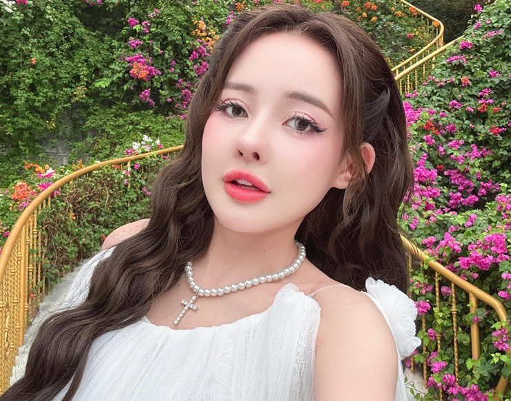 Ngân 98 vướng nhiều ồn ào trước khi bị bắt.