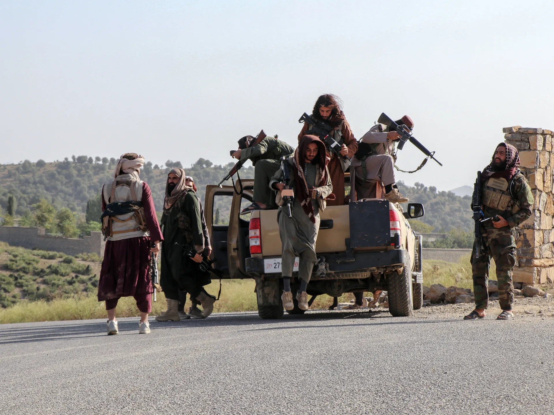 Lực lượng Taliban hiện diện gần khu vực biên giới với Pakistan. Ảnh: AFP.