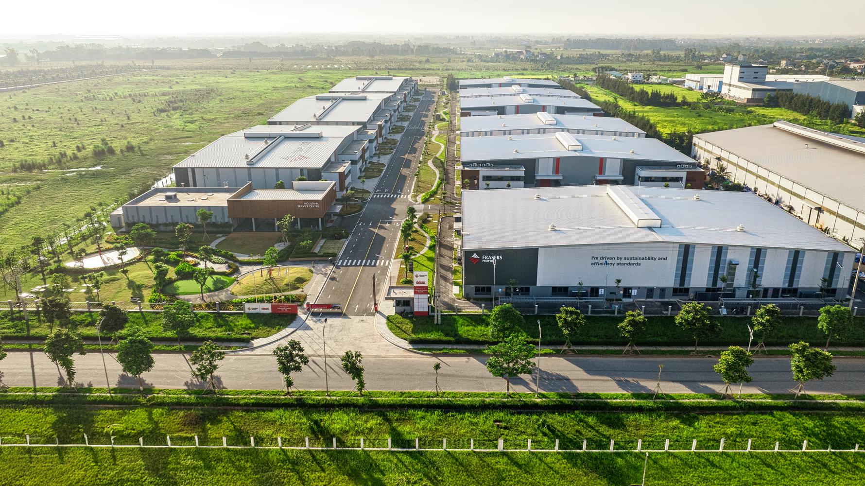 Dự án đặt tại Trung tâm công nghiệp Industrial Centre Yên Mỹ - nơi đã đạt chứng nhận LEED Vàng.