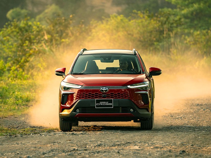 Tầm tiền 600-800 triệu đồng, chọn Toyota Corolla Cross hay Hyundai Kona? - 10