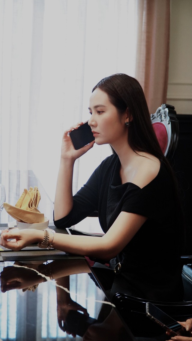 Phan Minh Huyền trở lại sau gần 2 năm vắng bóng trên màn ảnh VTV.