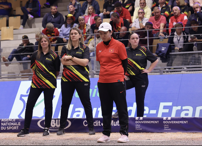 Việt Nam 2 thắng Bỉ 13-10 ở bán kết