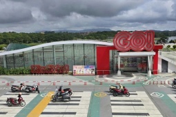 Vụ bé trai bị nghi lấy trộm một thanh socola trong siêu thị: Bảo vệ tự ý kiểm tra là sai luật