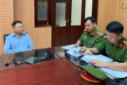 Tin tức trong ngày - Bắt giam Shark Bình, tạm giữ 597 cây vàng, 18 sổ đỏ