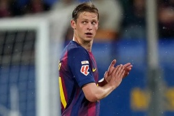Tin mới nhất bóng đá tối 14/10: Barcelona "trói chân" De Jong đến năm...