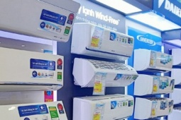 Điều hòa giảm giá đến 40%, ồ ạt xả kho hàng tồn cuối mùa