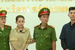 Công an triệu tập mẹ ruột, làm rõ vai trò bố ruột của Ngân 98