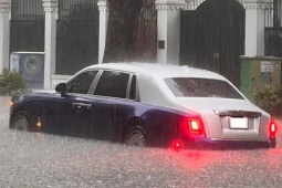 Xe ô tô bị ngập nước, thủy kích không được bảo hiểm chi trả vì sao?