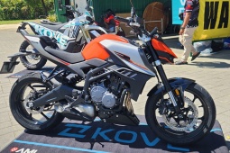 Tân binh khuấy động thị trường naked-bike bởi "ngon - bổ - rẻ"